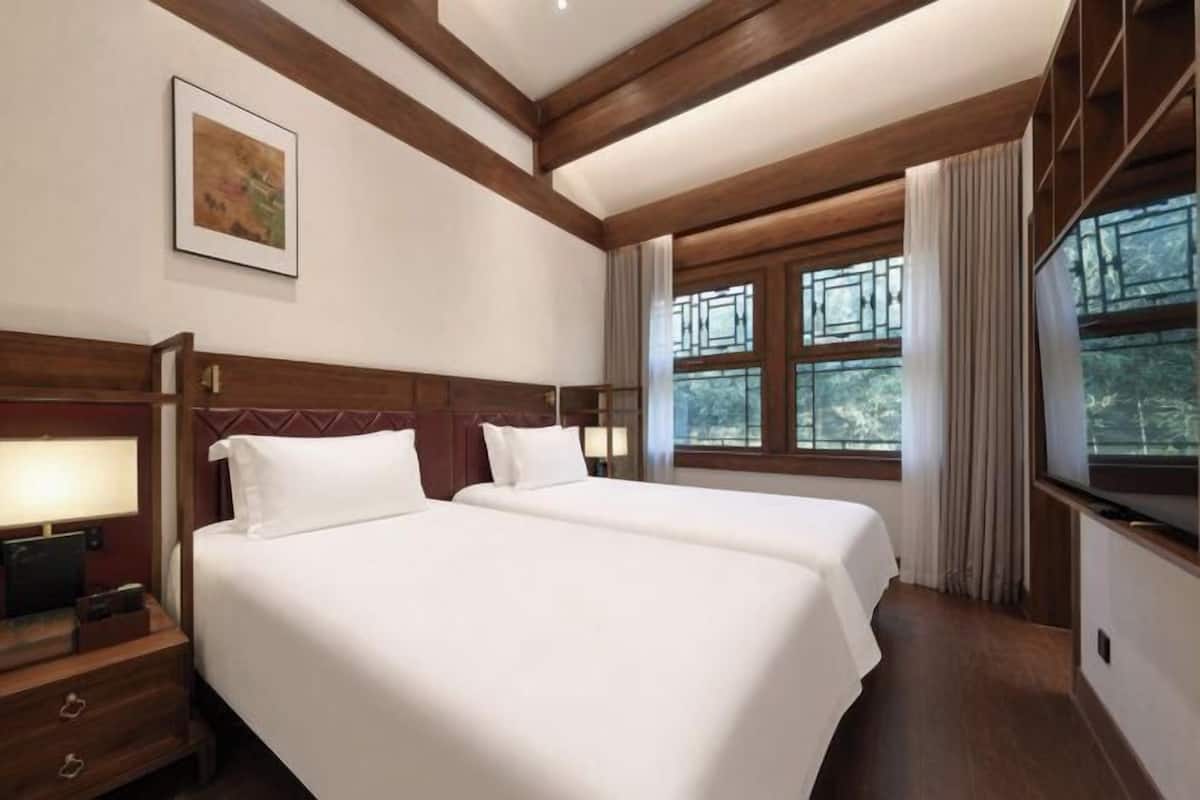 Ropa de cama de alta calidad, cubrecamas y colchones con efecto memoria