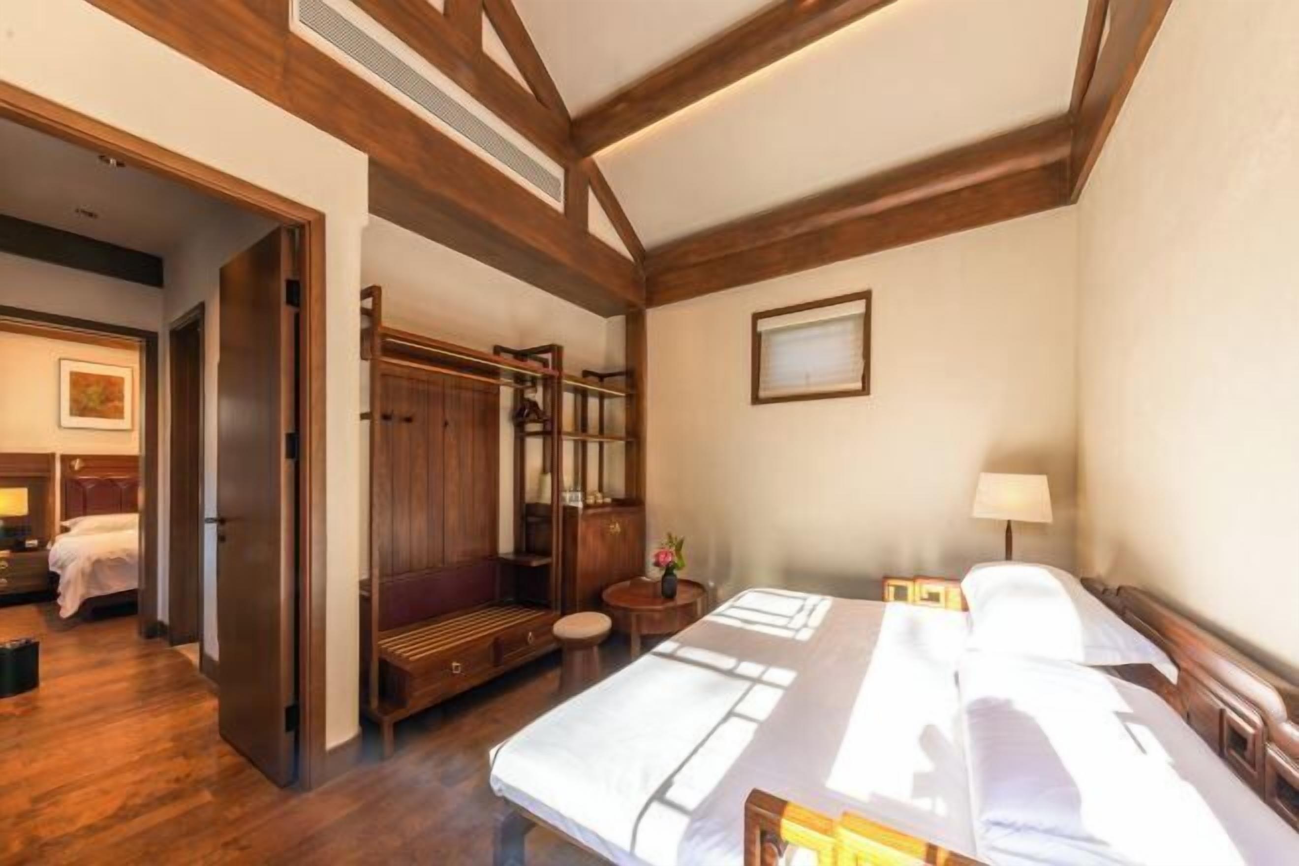 Premium bedding, down comforters, memory foam beds, minibar