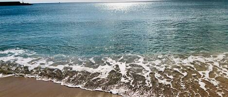 Una spiaggia nelle vicinanze