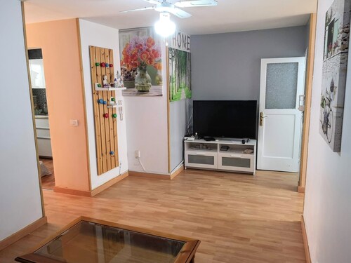 Cozy house 50 meters from the sea