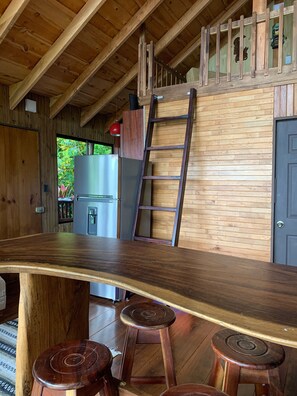 Dining - treehouse (San José)