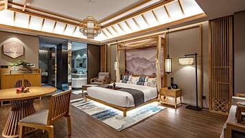 Deluxe Suite, Balcony, Lake View | Premium bedding, minibar, in-room safe, desk
