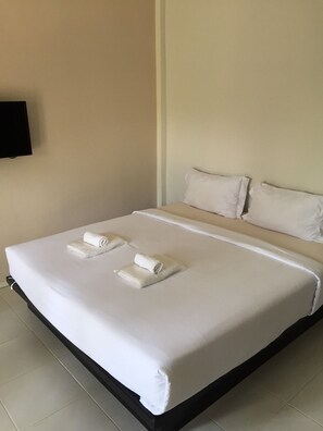 标准双人房 | 折叠床/加床（额外收费）、免费 WiFi