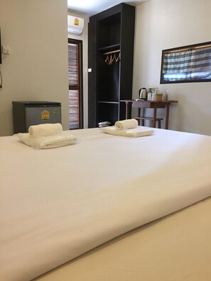 标准双人房 | 折叠床/加床（额外收费）、免费 WiFi