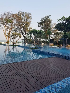 Piscina externa
