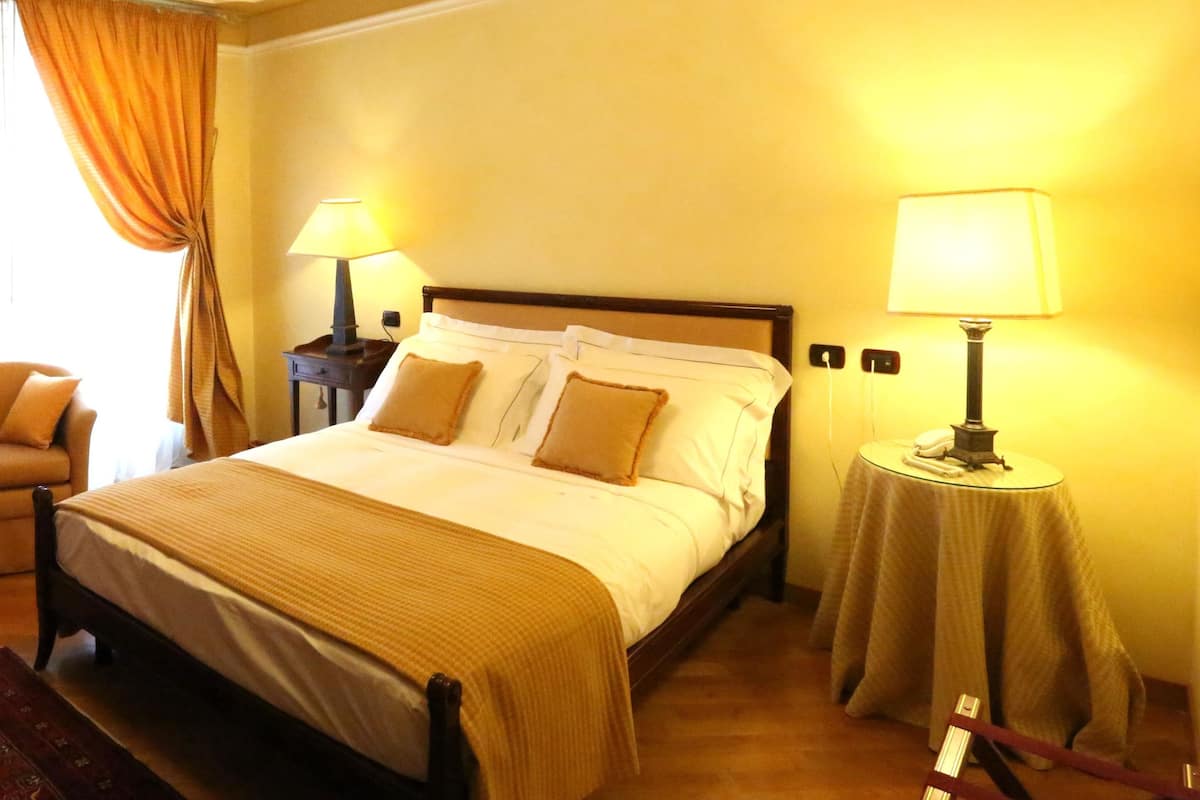 1 habitación, ropa de cama de alta calidad y minibar