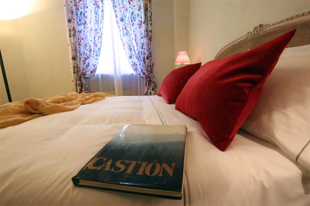 1 habitación, ropa de cama de alta calidad y minibar