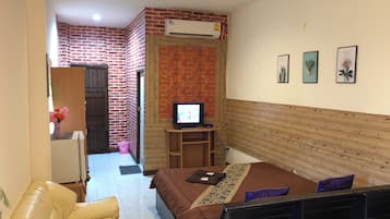 Double Room | Free WiFi