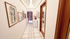 رواق