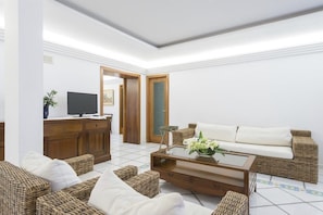 Classic Room | Living area