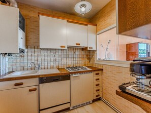 Mikrobølgeovn, ovn og oppvaskmaskin