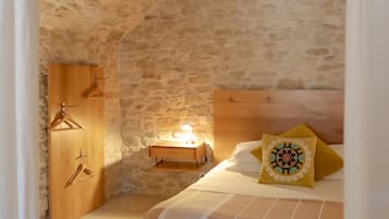 1 chambre, fer et planche Ă repasser, Wi-Fi, draps fournis