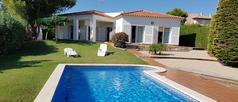 Alberca al aire libre