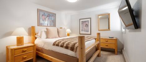 1 Schlafzimmer, Bügeleisen/Bügelbrett, kostenloses WLAN, Bettwäsche