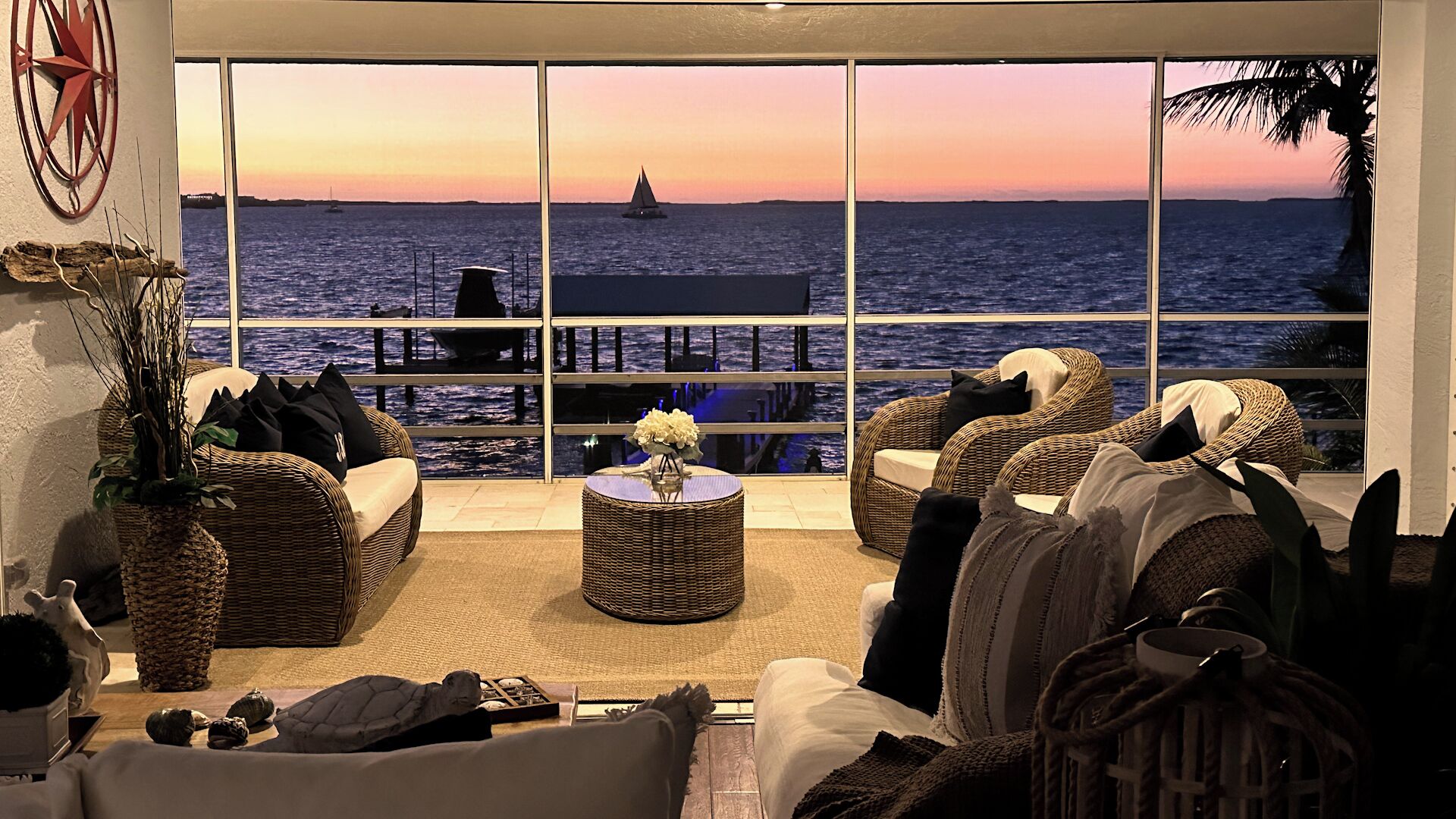 Smart TV, chimenea, reproductor de DVD y impresora 