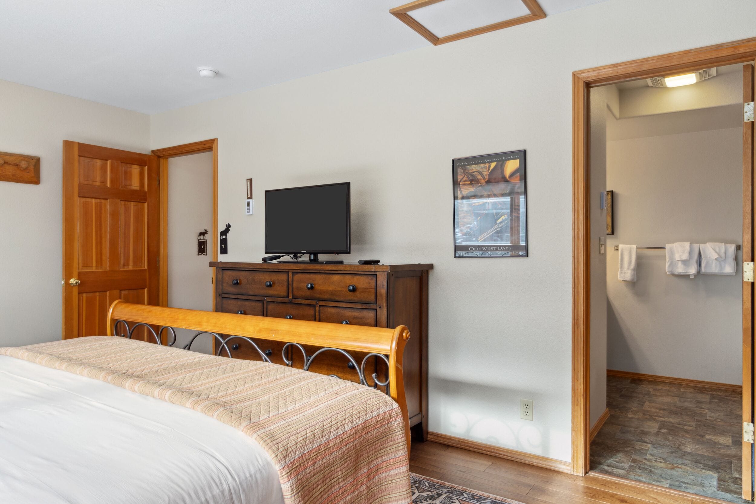 3 Schlafzimmer, Bügeleisen/Bügelbrett, WLAN, Bettwäsche