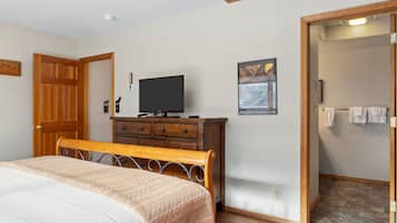 3 Schlafzimmer, Bügeleisen/Bügelbrett, WLAN, Bettwäsche