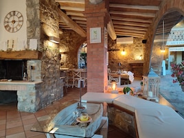 Bar (en el alojamiento)