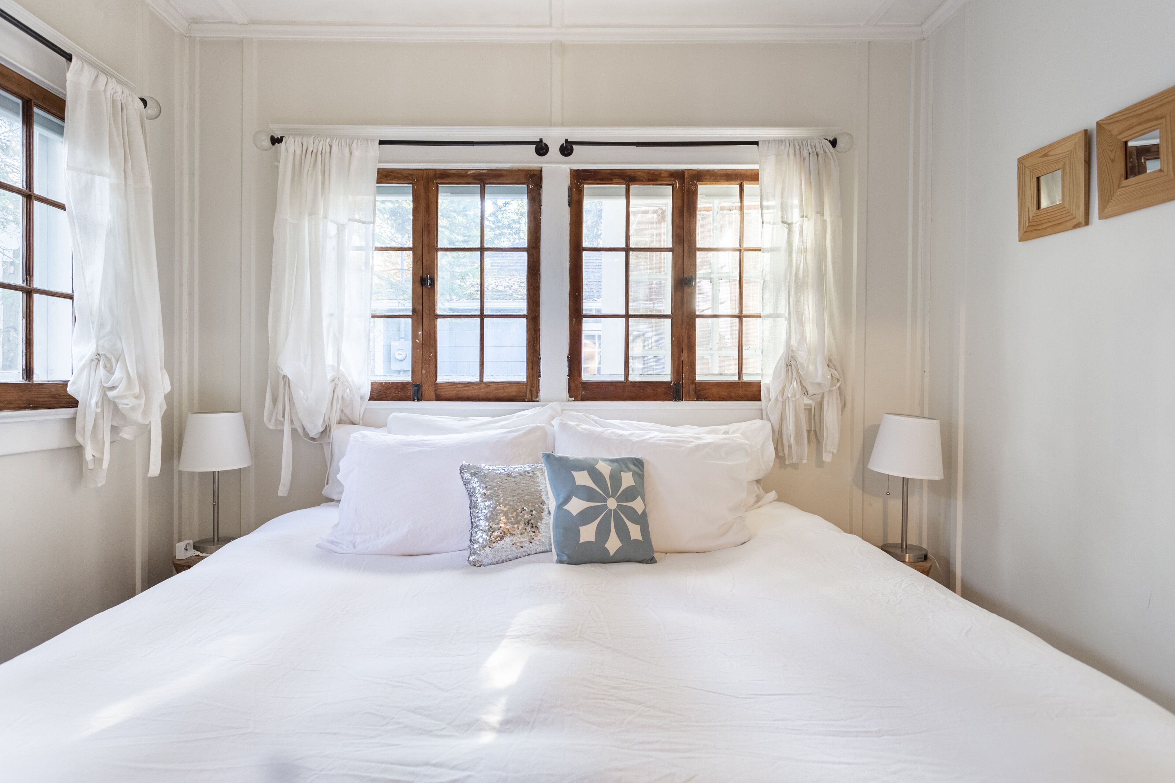 King bedroom 