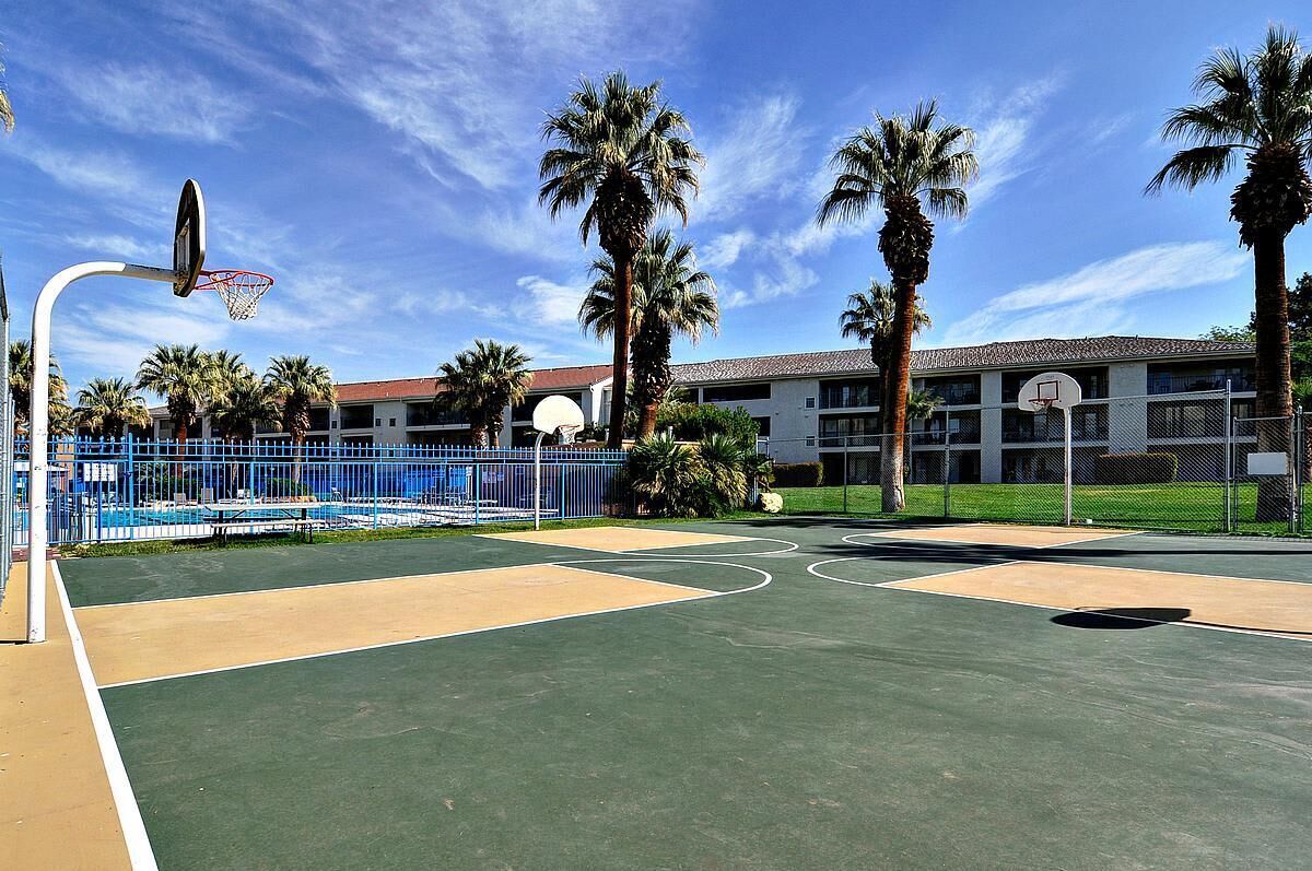 Sport court