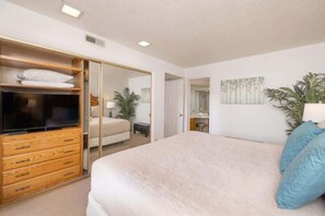 3 slaapkamers, reisbedje, gratis wifi, beddengoed