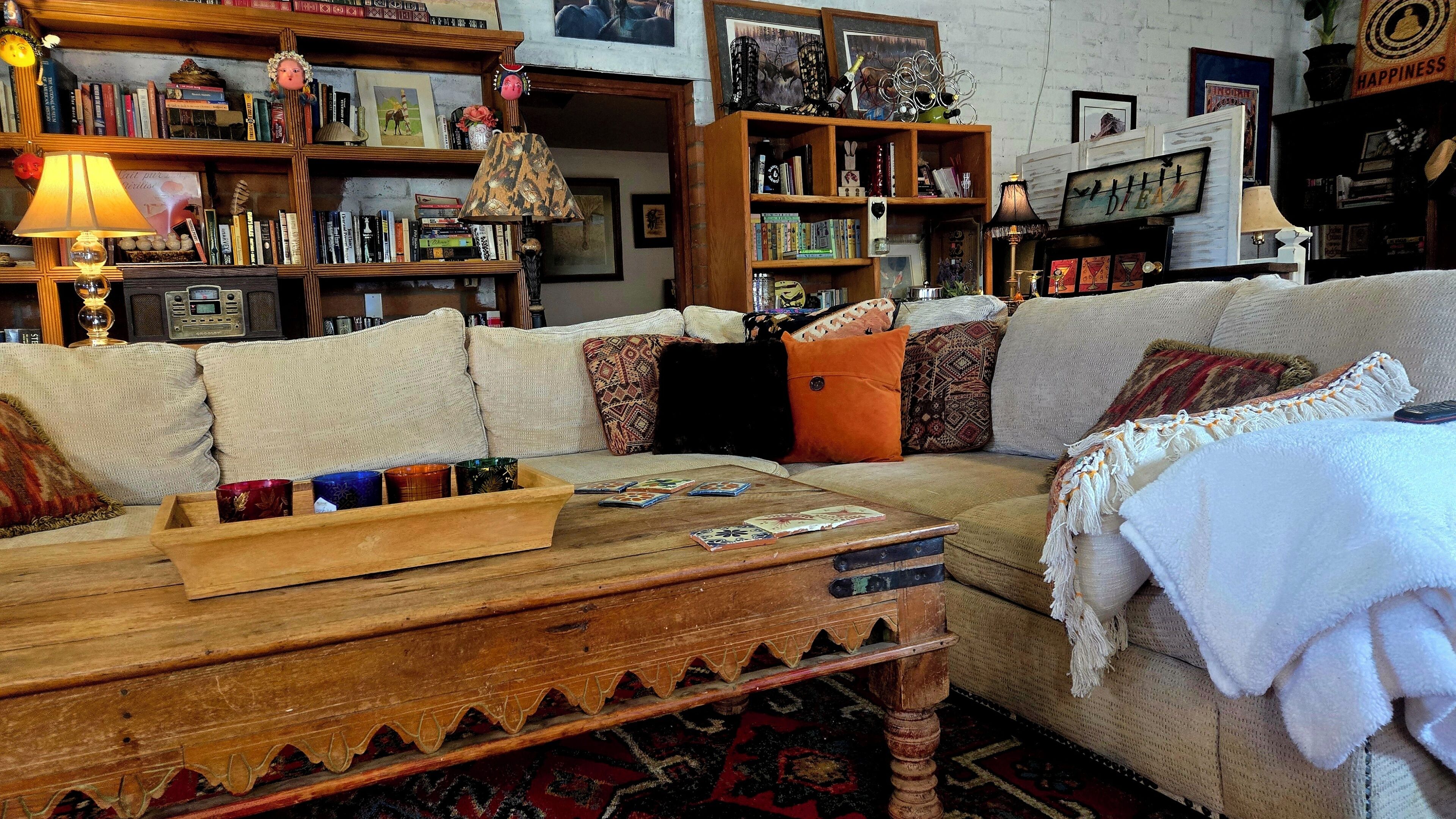 Smart TV, fireplace, video games, DVD player