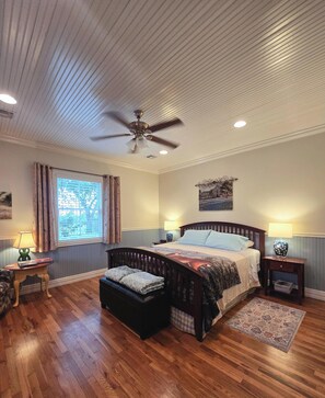 1 bedroom, desk, iron/ironing board, free WiFi