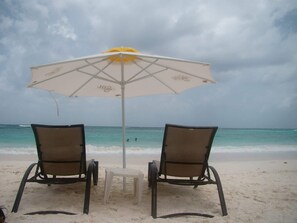 Beach nearby - Best Value in PA! March 2026 dates just became available! 2 bedroom - 2 Bath (Puerto Aventures)