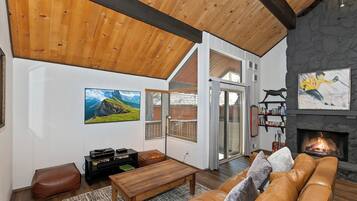 TV, fireplace, DVD player