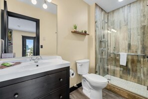Hair dryer - Rustic Suite · Romantic Getaway on Main Street - Rustic Suite (Berlin)