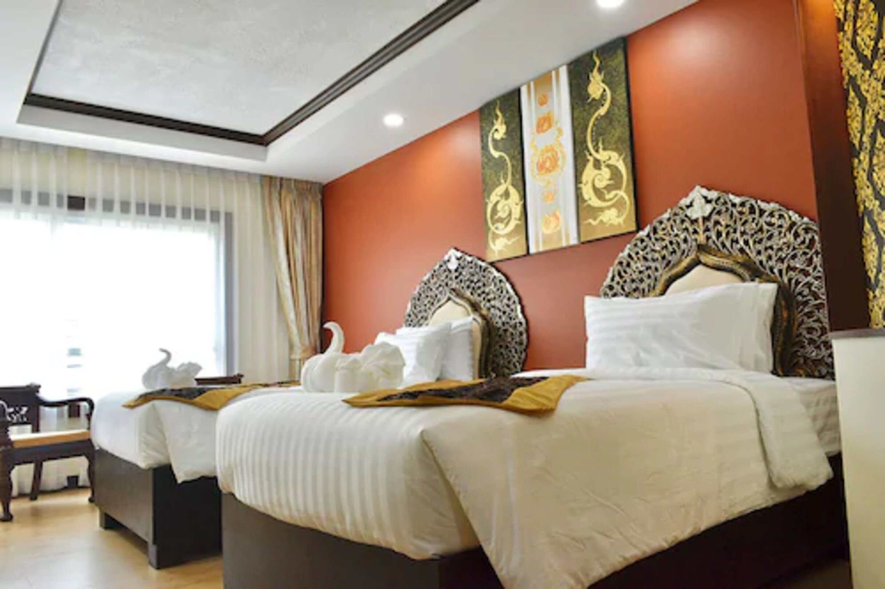 premium twin room | minibar, in-room safe, desk, free cots/infant beds