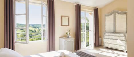 Standard House, 2 Bedrooms, Ensuite (M68)