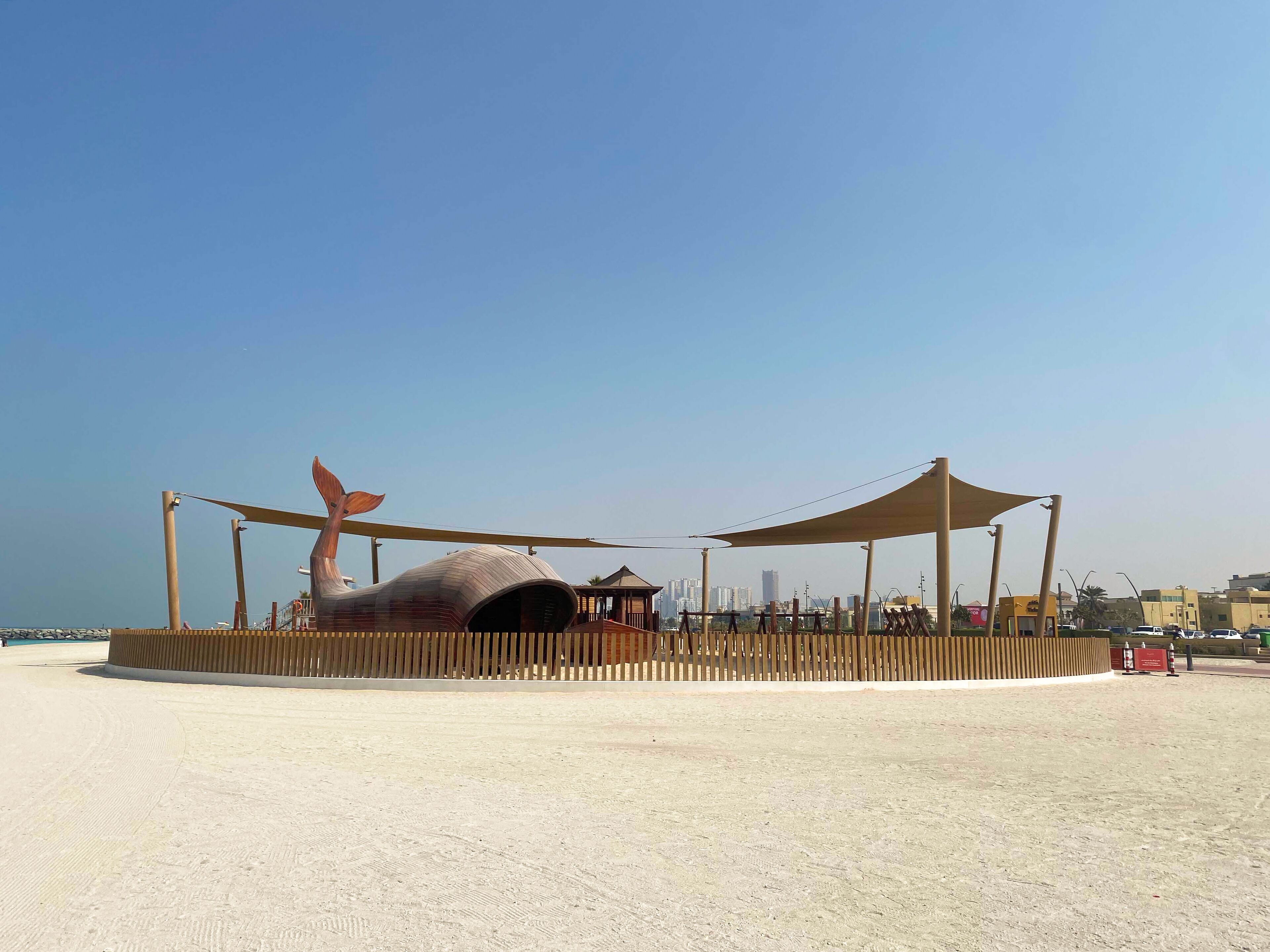 beach nearby, free beach shuttle