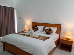 Laptop workspace, free WiFi - Blue Royal Amed (Karangasem)
