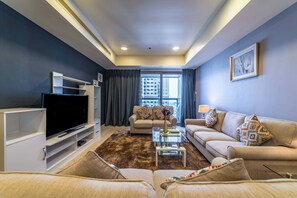 Living room - Yanjoon Holiday Homes - Princess Tower (Dubai)