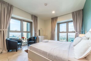 In-room safe, iron/ironing board, free WiFi - Yanjoon Holiday Homes - Princess Tower (Dubai)