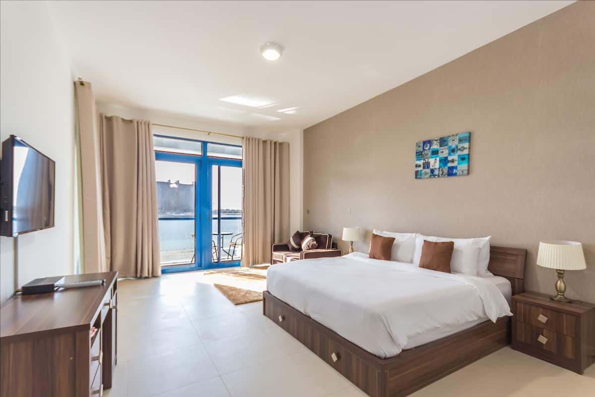 Deluxe Villa, 6 Bedrooms, Beach View, Beachfront (West- Villa 17) | In-room safe, iron/ironing board, free WiFi