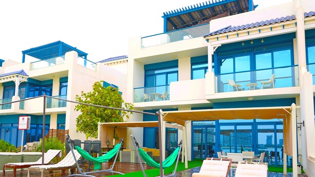 Unclassified image, 1 of 28, button - Yanjoon Holiday Homes - Palma Residence (Dubai)