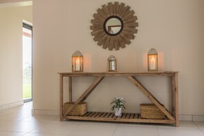 公寓, 4 间卧室 | 起居区 | 平板电视、壁炉