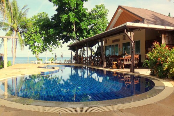 Outdoor pool - Lanta New Coconut (Ko Lanta)