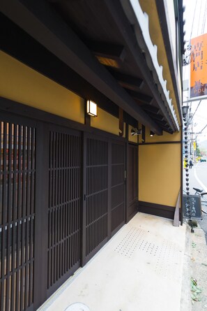 住宿入口