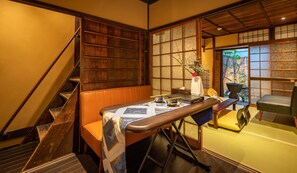 Traditional House, 1 Bedroom | 2 bedrooms, individually decorated, free WiFi