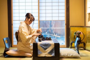 2 bedrooms, individually decorated, free WiFi - KumoMachiya Benzaiten (Kyoto)