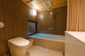 Traditional-Haus, 2 Schlafzimmer (Japanese Style) | Badezimmer