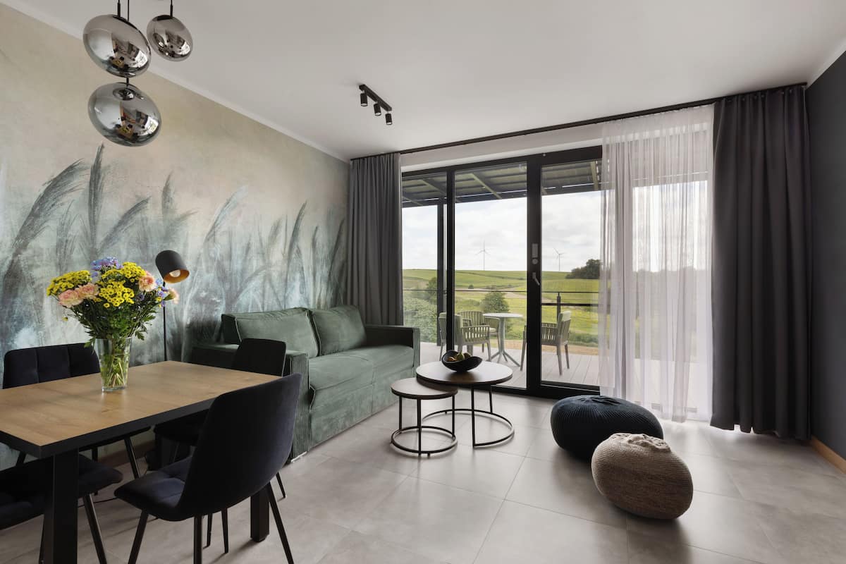Apartament Deluxe | Roba de llit d'alta qualitat i decoració individual