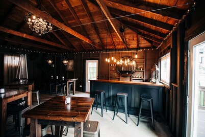 The Historic Brownstone Haus, A Downtown location for Unforgettable Gatherings