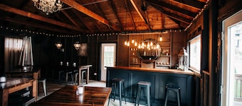 The Historic Brownstone Haus, A Downtown location for Unforgettable Gatherings