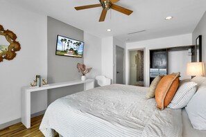 6 bedrooms, iron/ironing board, free WiFi, bed sheets