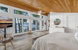 8 bedrooms, desk, iron/ironing board, free WiFi - Waterfront, lake estate, reunions, 8 bedrooms, Acadia Nat'l Park, Bar Harbor (Ellsworth)