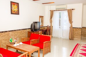 20-inch TV with cable channels